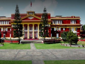 सुदूरपश्चिमबाट विभूषित हुने को को हुन् ? (नाम सहित ) 